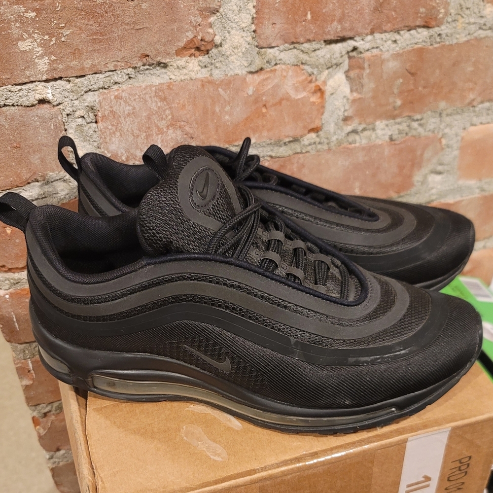 Nike Air Max 97 Men size 9